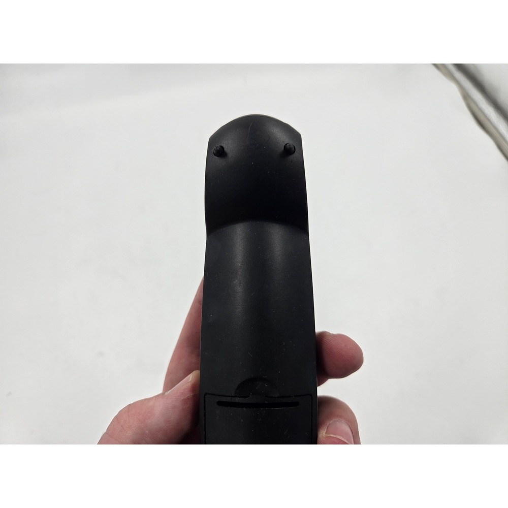 Polycom Remote Control Infrared Remote Control Presenter | Replacement | Used - Picture 4 of 5